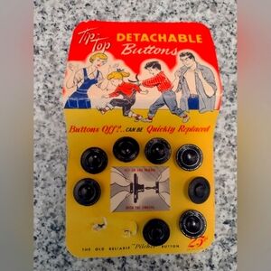 Tip-Top Pilcher Detachable Button. Vintage. 1950's Black Buttons. Qty. 8